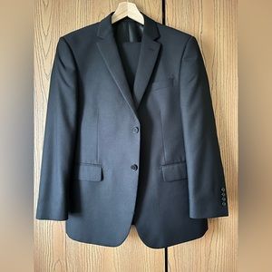 Black Two Piece Suit 40S/34W